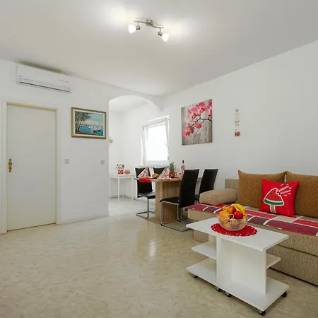 Apartment Haus Delphin Poreč